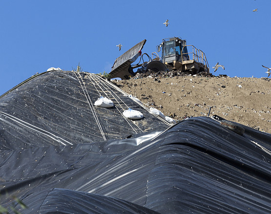 0.25mm厚土工膜為什么必須現場焊接？